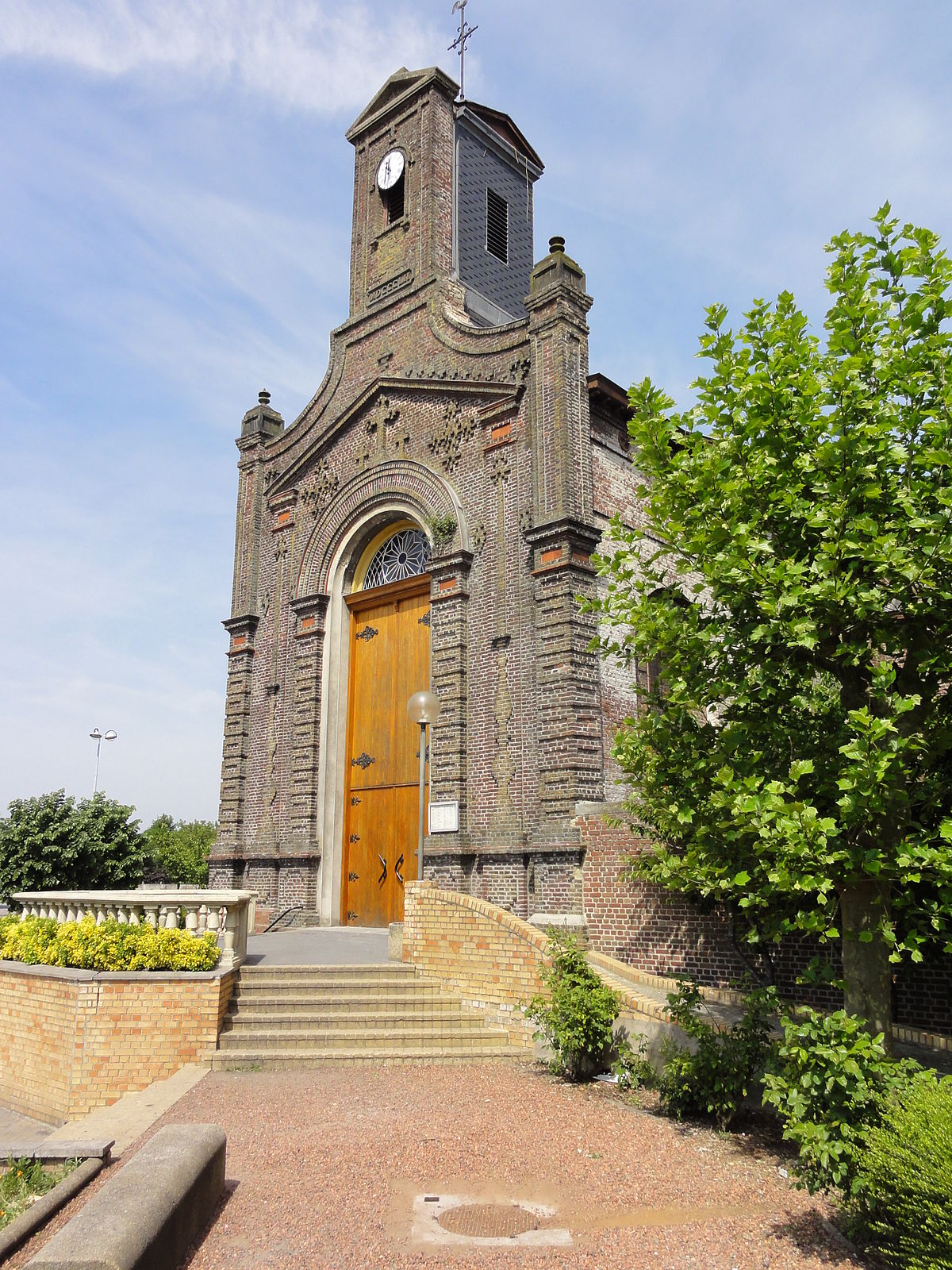 1200px-La_Sentinelle_-_Fosse_La_Sentinelle_des_mines_d'Anzin_(08 1200
